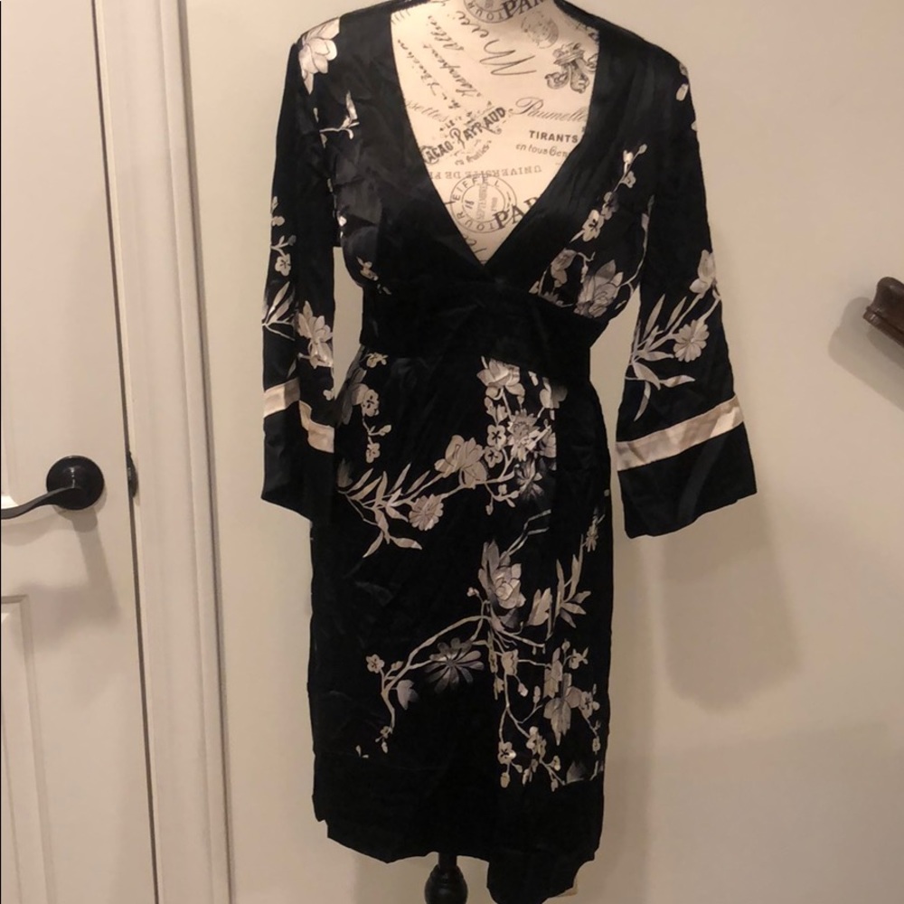 Bebe silk dress